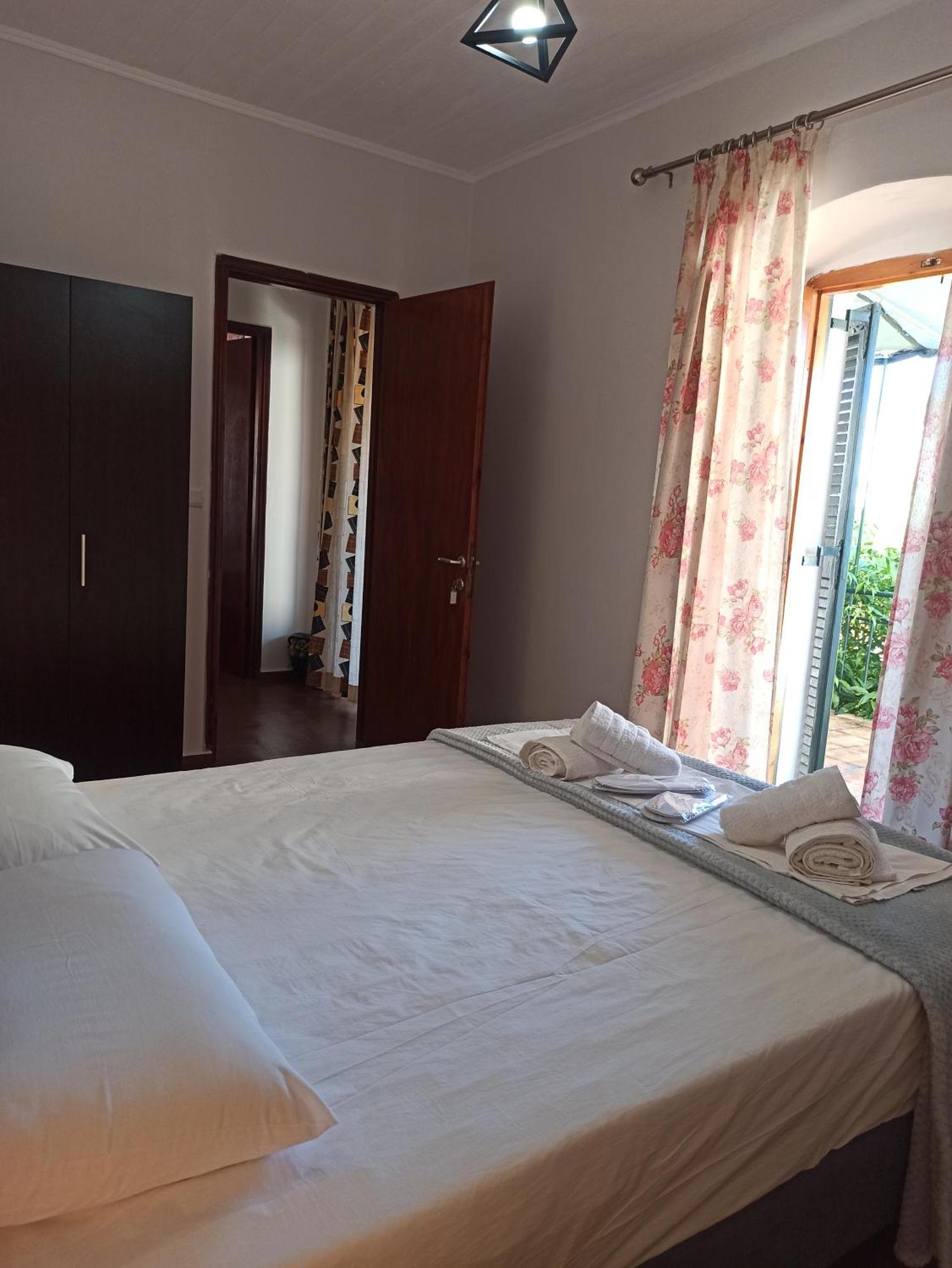 Poseidon Apartments Γάιος Εξωτερικό φωτογραφία