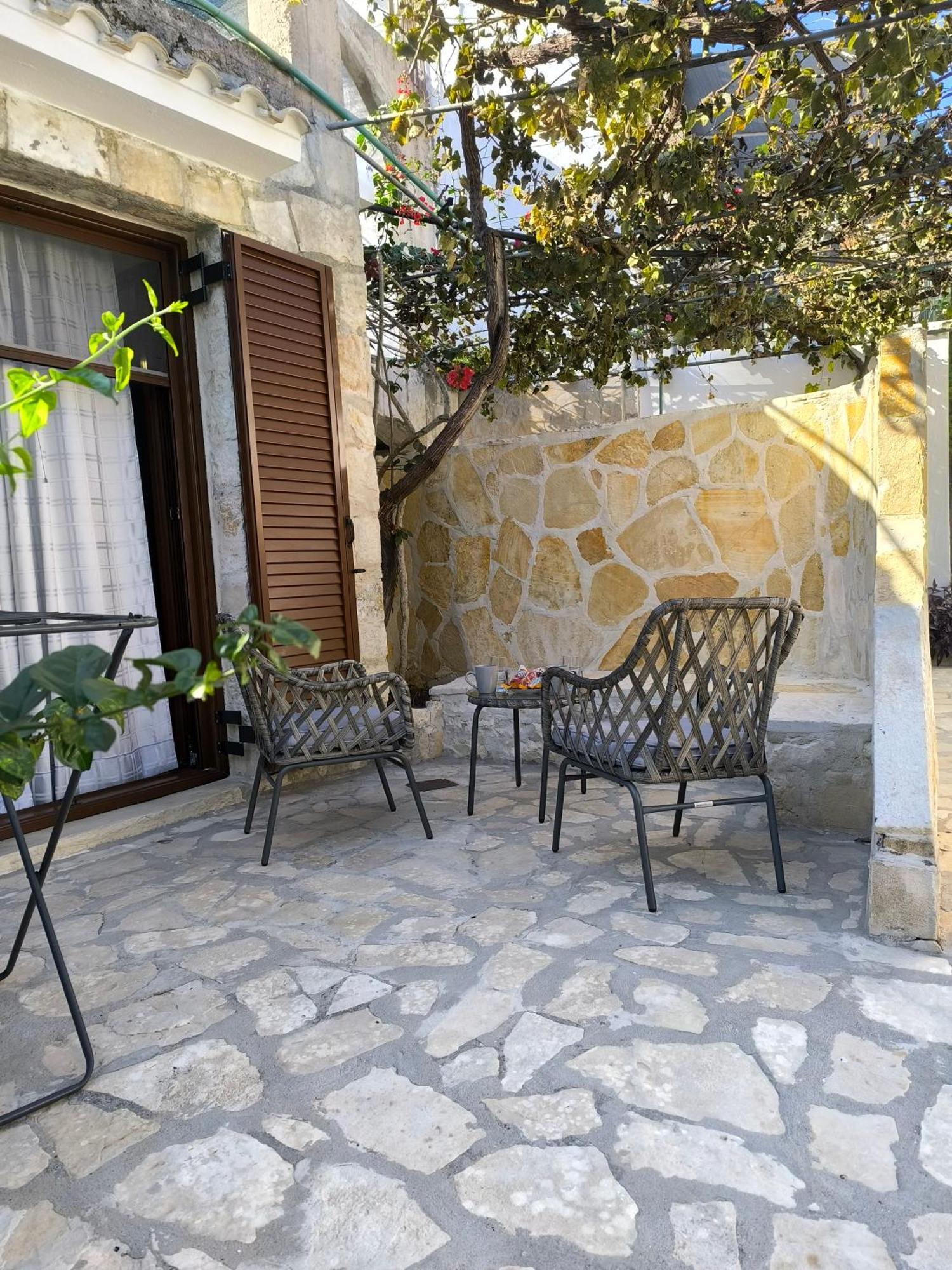Poseidon Apartments Γάιος Εξωτερικό φωτογραφία