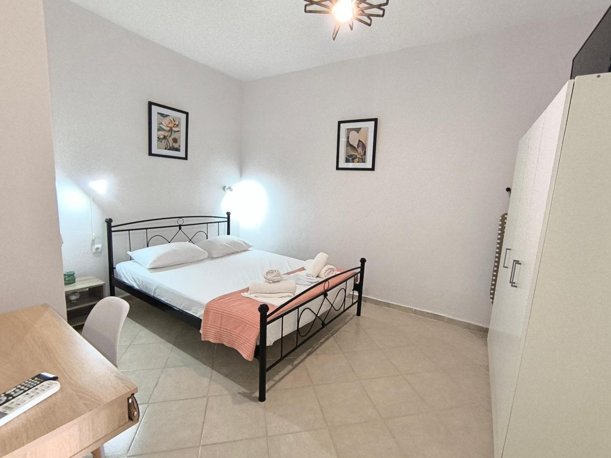 Poseidon Apartments Γάιος Εξωτερικό φωτογραφία